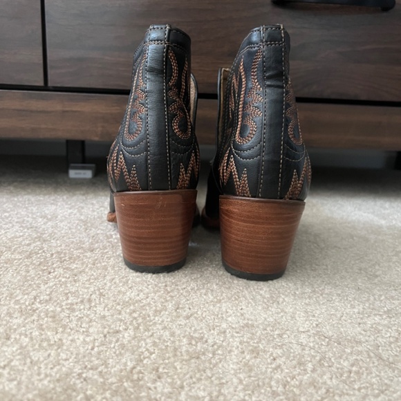 Ariat Dixon Bootie - Picture 3 of 4